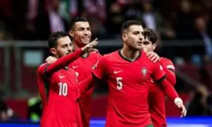 Ronaldo ghi bàn giúp Bồ Đào Nha thắng Ba Lan